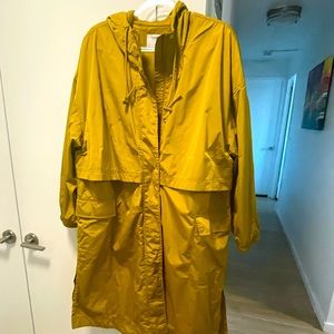Raincoat. Like New